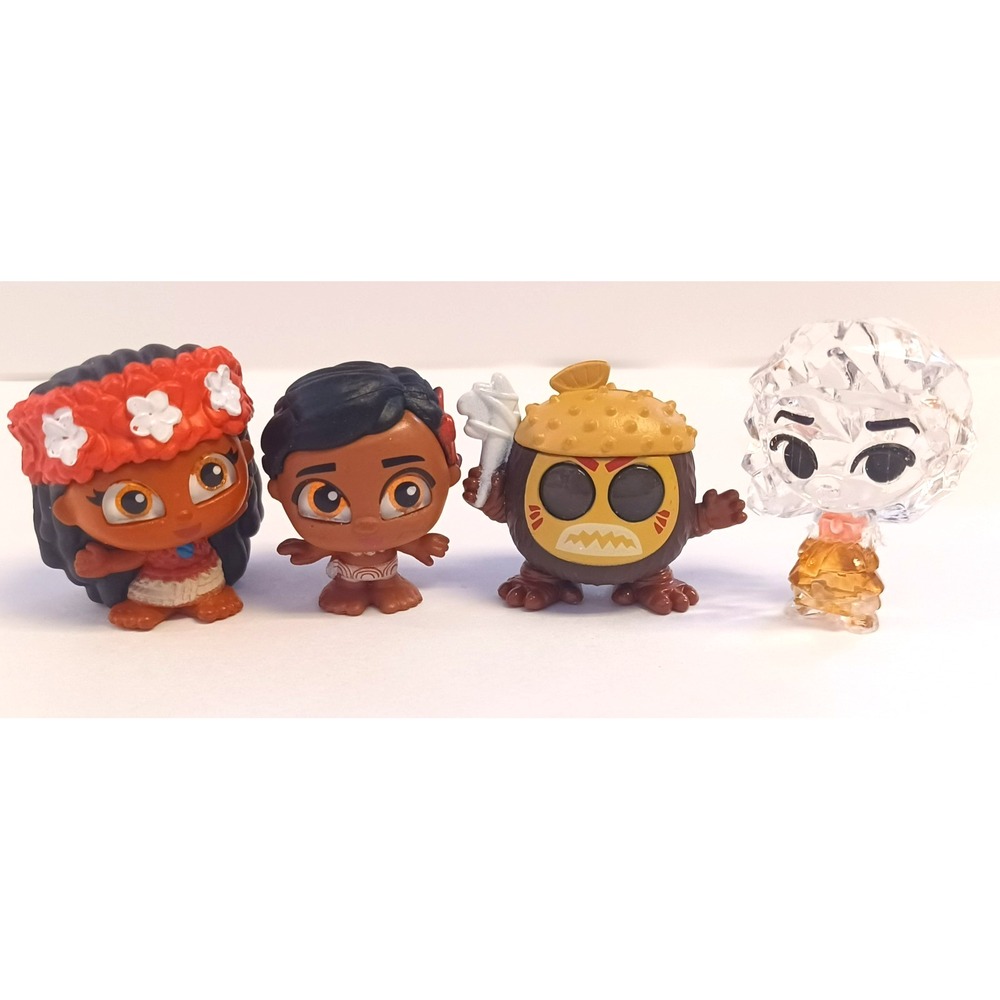 Disney Doorables Moana Lot Kakamora Plus Bonus Crystal Surprise Moana Figure